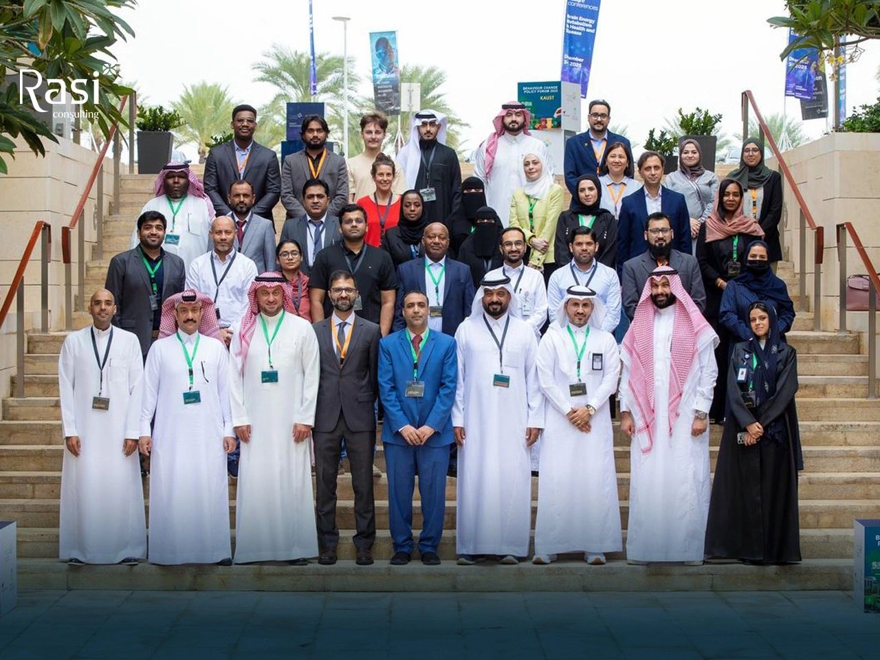 المهندسة عاطفة سعيفان تقدم في كاوست